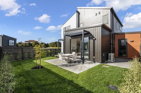 Photo of property in 3/241 Hill Road, The Gardens, Auckland, 2105