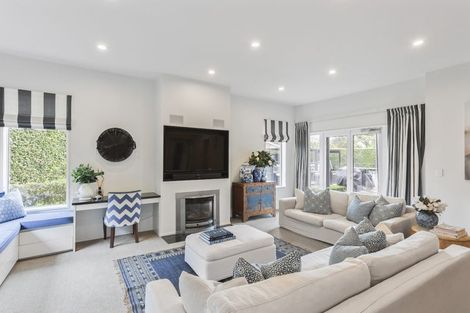 Photo of property in 1/253 Memorial Avenue, Burnside, Christchurch, 8053