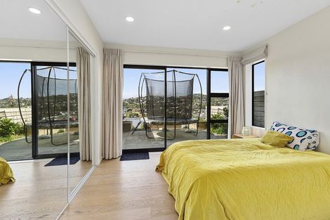 Photo of property in 104u7 Maupuia Road, Maupuia, Wellington, 6022