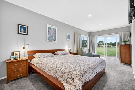 Photo of property in 32 Spencer Lane, Greytown, 5712