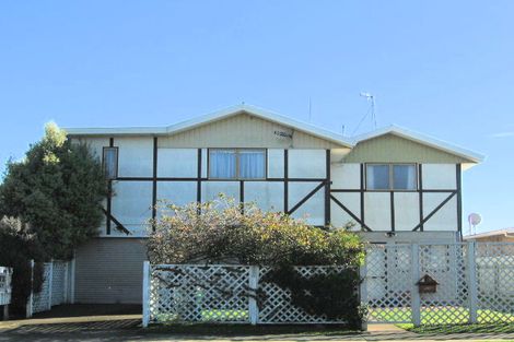Photo of property in 2/702 Grays Road, Mahora, Hastings, 4120