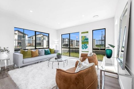 Photo of property in 15 Drumaness Road, Flat Bush, Auckland, 2019