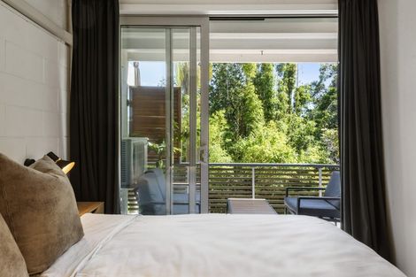 Photo of property in 15/73 Princes Street, Northcote Point, Auckland, 0627