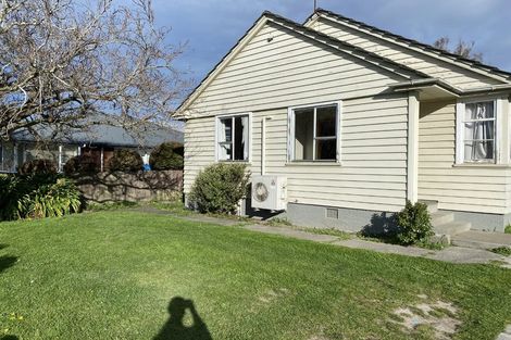Photo of property in 16 Hillary Crescent, Upper Riccarton, Christchurch, 8041