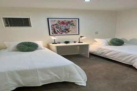Photo of property in 130u2 Oriental Parade, Oriental Bay, Wellington, 6011