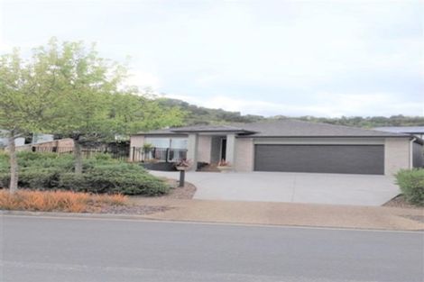 Photo of property in 183 Lakes Boulevard, Pyes Pa, Tauranga, 3112