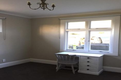 Photo of property in 28 Matenga Street, Waikanae, 5036