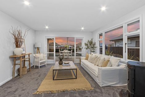 Photo of property in 57 Vivian Street, Burwood, Christchurch, 8083