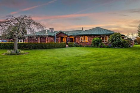 Photo of property in 211 Tawhiti Road, Hawera, 4672