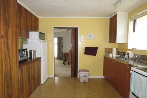 Photo of property in 64 Henley Street, Westport, 7825