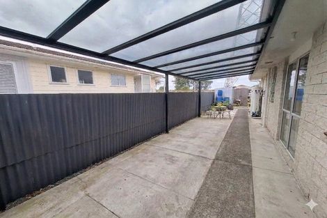 Photo of property in 2/17 Berwyn Avenue, Takanini, 2112