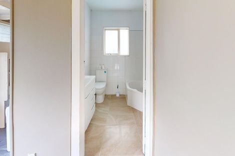 Photo of property in 15 Sheffield Street, Awapuni, Palmerston North, 4412