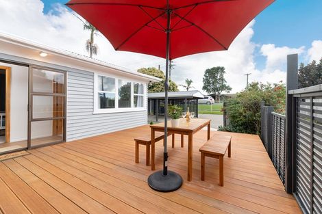 Photo of property in 216a Sturges Road, Henderson, Auckland, 0612