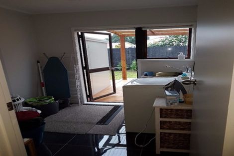 Photo of property in 10/19a Gray Avenue, Mangere East, Auckland, 2024