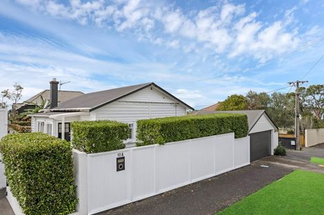 Photo of property in 1/10 Merani Street, Narrow Neck, Auckland, 0622