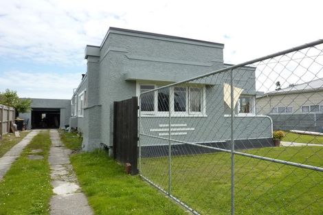 Photo of property in 180 Queen Street, Westport, 7825