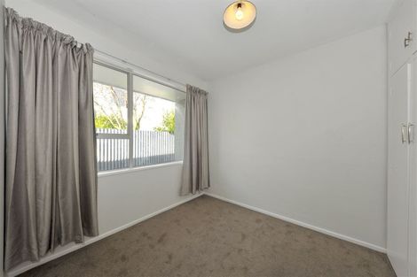 Photo of property in 2/32 Lyndon Street, Riccarton, Christchurch, 8041
