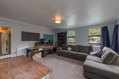 Photo of property in 20 Mill Street, Maitai, Nelson, 7010