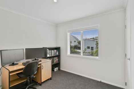 Photo of property in 5 Richard Street, Titahi Bay, Porirua, 5022