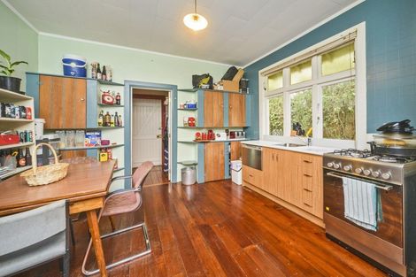 Photo of property in 50 Featherston Street, Takaro, Palmerston North, 4412