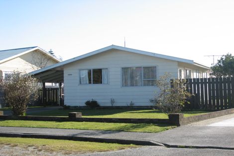 Photo of property in 87 Hall Street, Hokitika, 7810