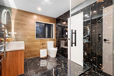 Photo of property in 28 Kate Duncan Drive, Swanson, 0614