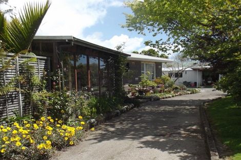 Photo of property in 57 Lyndhurst Street, Westport, 7825