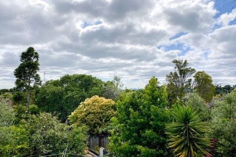 Photo of property in 22 Hartley Terrace, Massey, Auckland, 0614