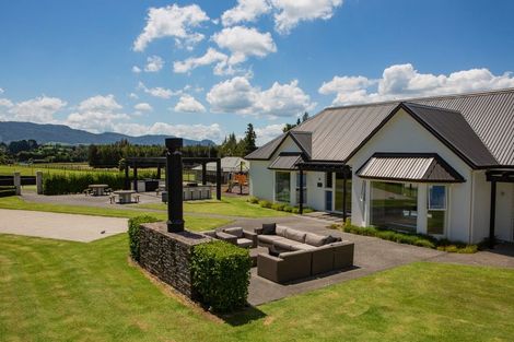 Photo of property in 25 Ballantyne Way, Aongatete, 3178
