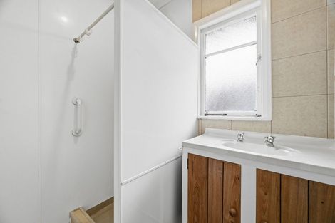 Photo of property in 25 Russell Road, Fairy Springs, Rotorua, 3015
