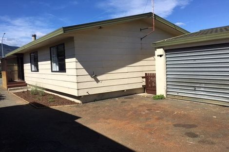 Photo of property in 2/8 Golf Road, Tahunanui, Nelson, 7011
