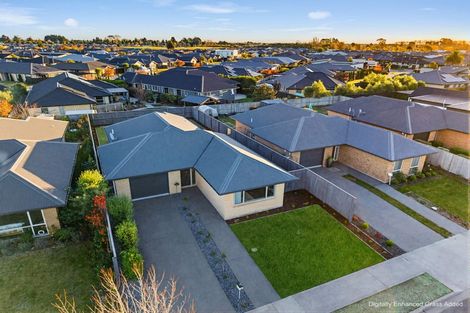 Photo of property in 35 Sutherland Drive, Kaiapoi, 7630