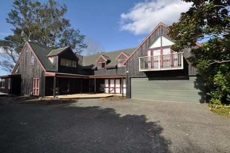 Photo of property in 100 Tangiteroria Lane, Pauanui, Hikuai, 3579