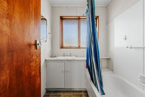 Photo of property in 2/1246 Cameron Road, Gate Pa, Tauranga, 3112