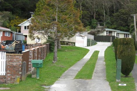 Photo of property in 3 Karaka Street, Wainuiomata, Lower Hutt, 5014