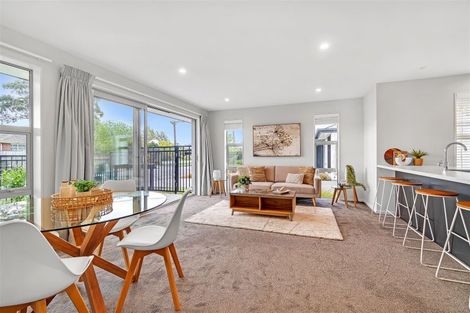 Photo of property in 9/3 Nyoli Street, Northcote, Christchurch, 8052