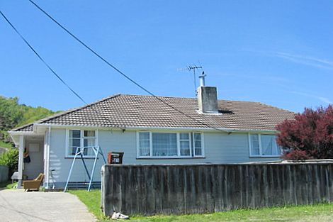 Photo of property in 21-23 Karaka Street, Stoke, Nelson, 7011