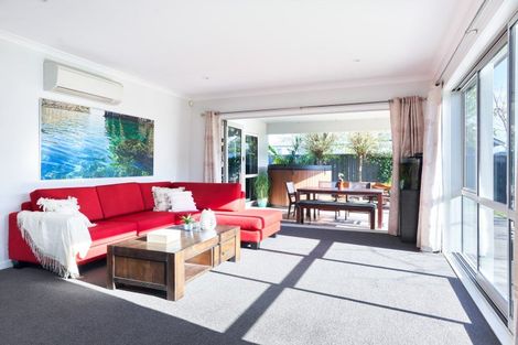 Photo of property in 12 Percy Berry Place, Havelock North, 4130