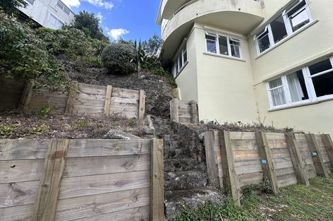 Photo of property in 20u3 Saint Michaels Crescent, Kelburn, Wellington, 6012