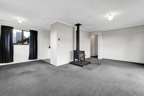 Photo of property in 13 Cordelia Street, Stratford, 4332