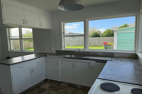 Photo of property in 12 Tanekaha Place, Pukete, Hamilton, 3200