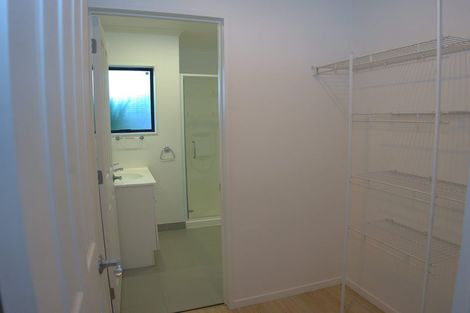 Photo of property in 64 Crossandra Drive, Mangere, Auckland, 2022
