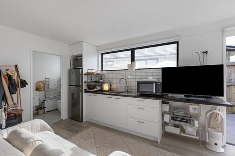 Photo of property in 50 Bert Wall Drive, Omokoroa, 3114