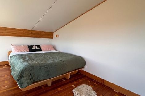 Photo of property in 1 Karepa Street, Brooklyn, Wellington, 6021