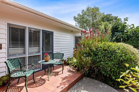 Photo of property in 10 Rata Street, Waikanae, 5036