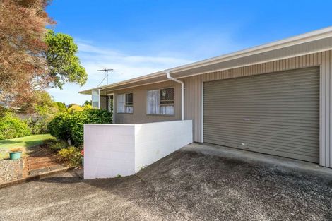 Photo of property in 4212a/2 Great North Road, Glendene, Auckland, 0602