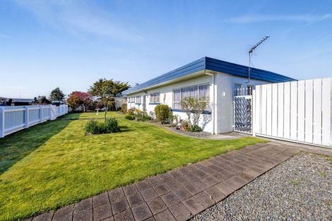 Photo of property in 31 Kamahi Avenue, Hawera, 4610
