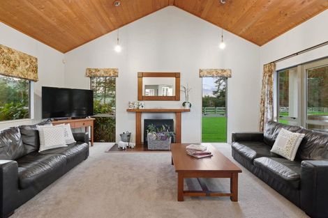 Photo of property in 19 Valley Road, Waitoki, Kaukapakapa, 0871