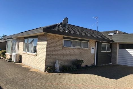 Photo of property in 30a Bayfair Drive, Mount Maunganui, 3116