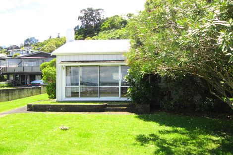 Photo of property in 60 Matakatia Parade, Matakatia, Whangaparaoa, 0930